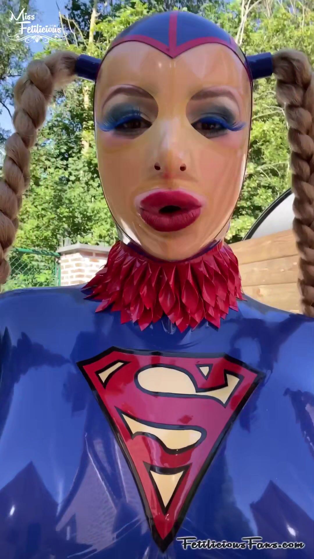 Miss Fetilicious Supergirl