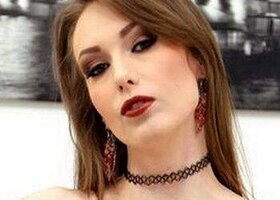 Gina Snow