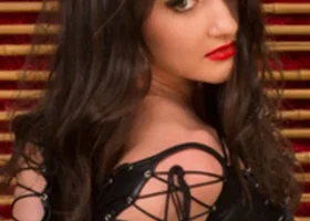 Arielle Lane