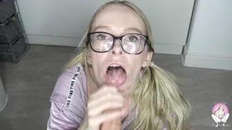 Brea Rose - Messy Spit, Pee And Big Facial