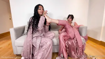 Aaliyah Yasin - Haram Muslim lesbian babes (feat Yasmina Khan) - Onlyfans