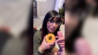 Aaliyah Yasin - Aaliyah Loves Her Doughnuts Extra Glazed - Onlyfans