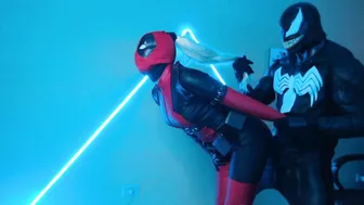 Black Kitsune - Ladydeadpool VS Venom Hardfuck & Cumshot