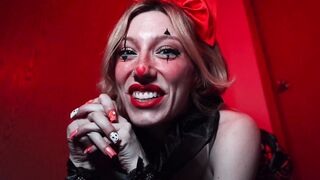 Elle Marz - Boy Snatching Clown - Manyvids