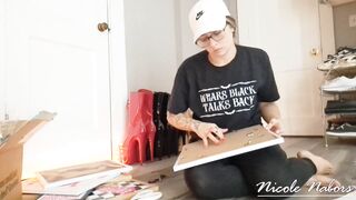 Nicole Nabors - Decorating My Pole Room Pt.1