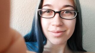 Alex Coal - Mini Man Meets Giantess Alex handheld