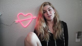 jaybbgirl - Bitchy Girl Next Door Loves Anal