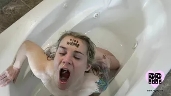 xxxRayRayxxx - Pisswhore
