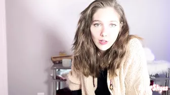 Ellie Skyes - Free Use Mommy