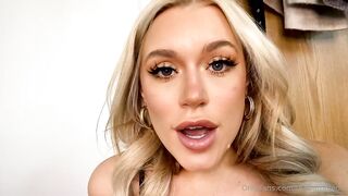 Elle Brooke - How Do We Feel About Pubes - Onlyfans
