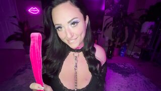 genesiskiss - Submissive Slut Gets Huge Cream Pie