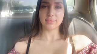 kristinaxxx - Tеasing Taxi Drivеr In Tight Top
