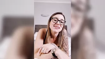 Innocenthotwifexxx - Live stream accidental nip slips TikTok