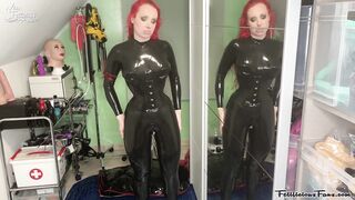 Miss Fetilicious - Alien Undressing