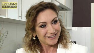 JULIA NORTH - FEEDING TIME FOR POWER SLUT INTERVIEW 1 - PascalsSubSluts