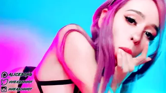 AliceBong - The Tail In A Narrow Ass