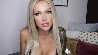 Goddess Harley LaVey - Face Fetish