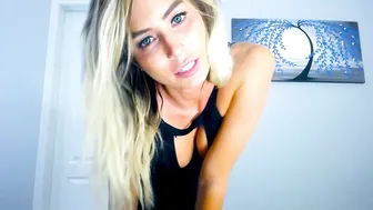 Kerri King - Half An Hour In Edging Hell